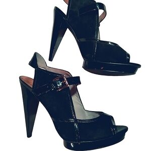 Discontinued Black Michael Kors Strapped Platform High Heels Women's 10M